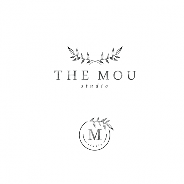 Photography logo with vintage font