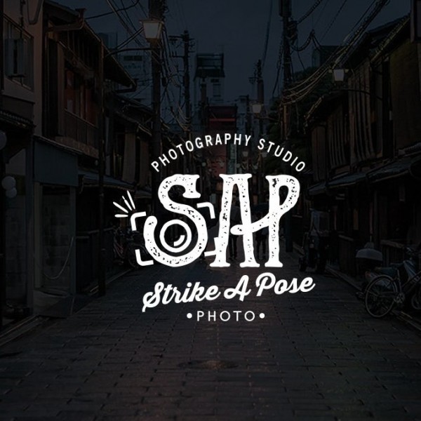 Photography  logo  with vintage font