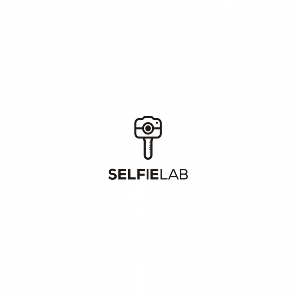 Photography logo with visual pun