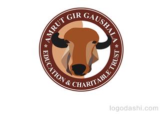 AMRUT吉尔牛棚标志logo设计，品牌vi设计